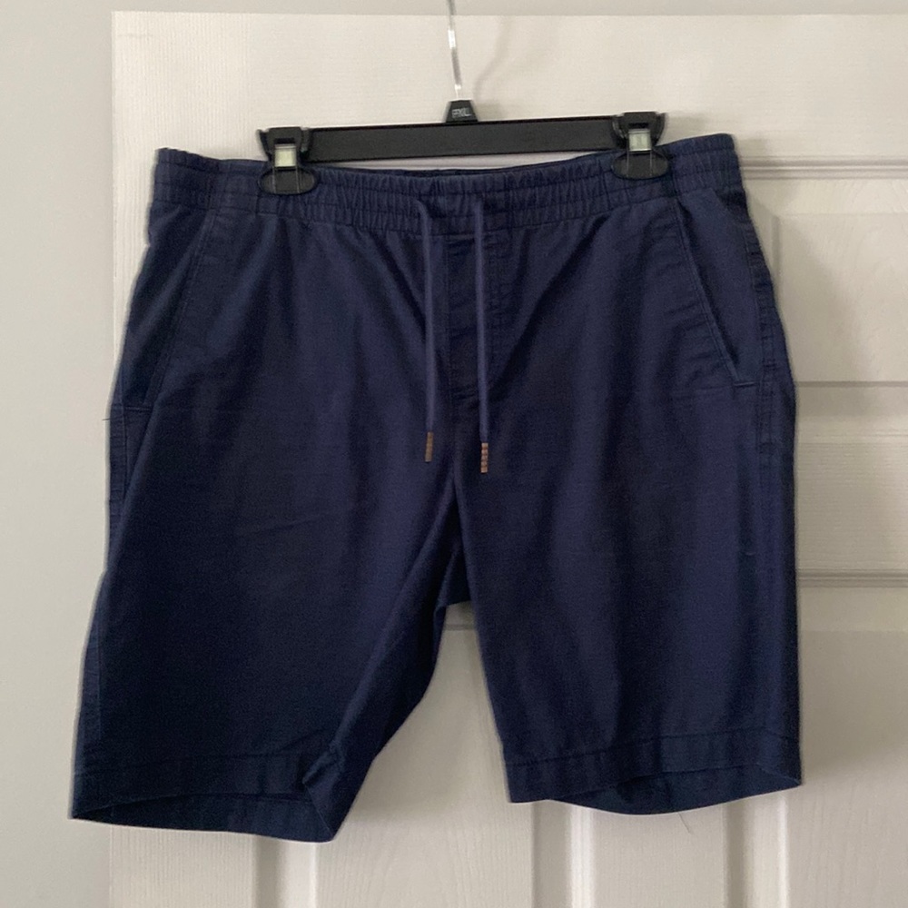 Coped Oak Man Shorts size S inseam 8”